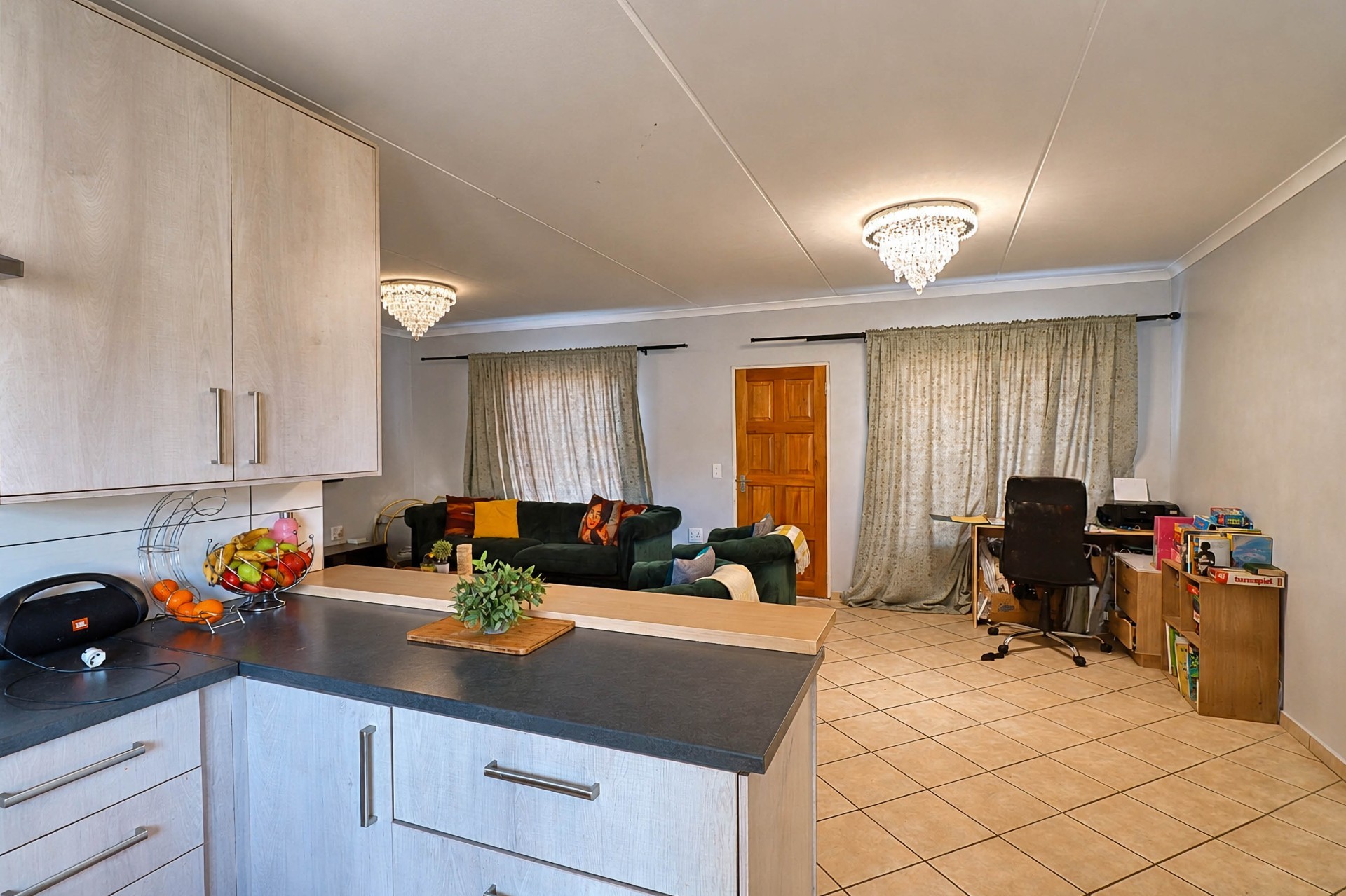 House for sale in Blue Hills, Midrand, 098 c (0th floor), Blue Hills Ex 32, 15797 girth, Blue Hills, Midrand, Gauteng, 250 m²