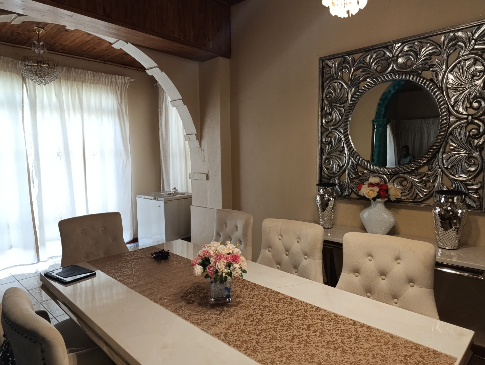 House for sale in Yeoville, Johannesburg, 495 m²