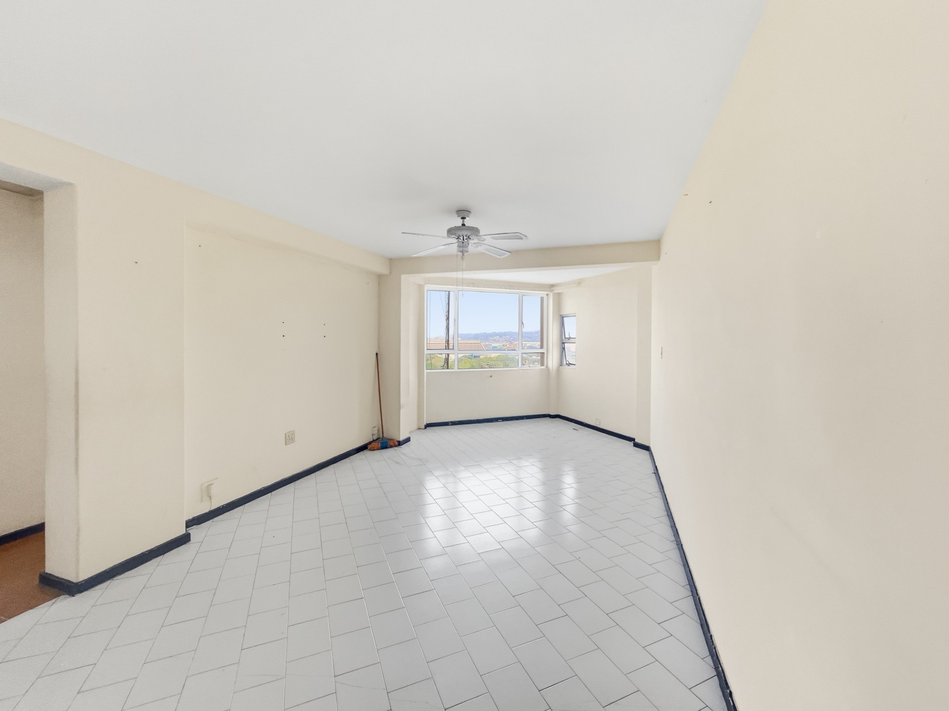 Apartment for rent in Durban Central, Durban, KwaZulu Natal, 101 (10th floor), Park Bay, 9 Lloyd Street, Durban Central, Durban, KwaZulu Natal, 81 m²