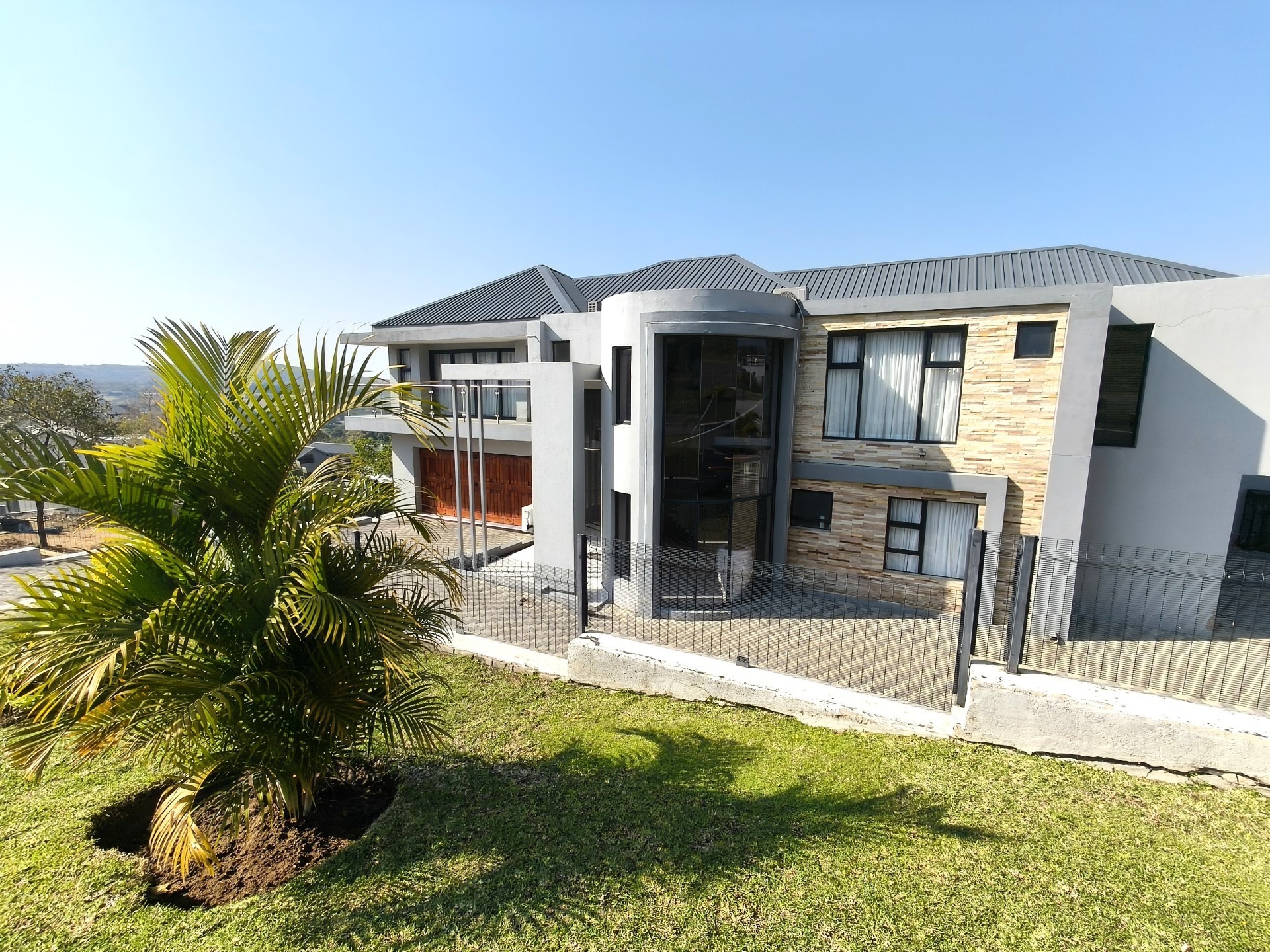 House for sale in Elawini Lifestyle Estate, Nelspruit, 593 m²
