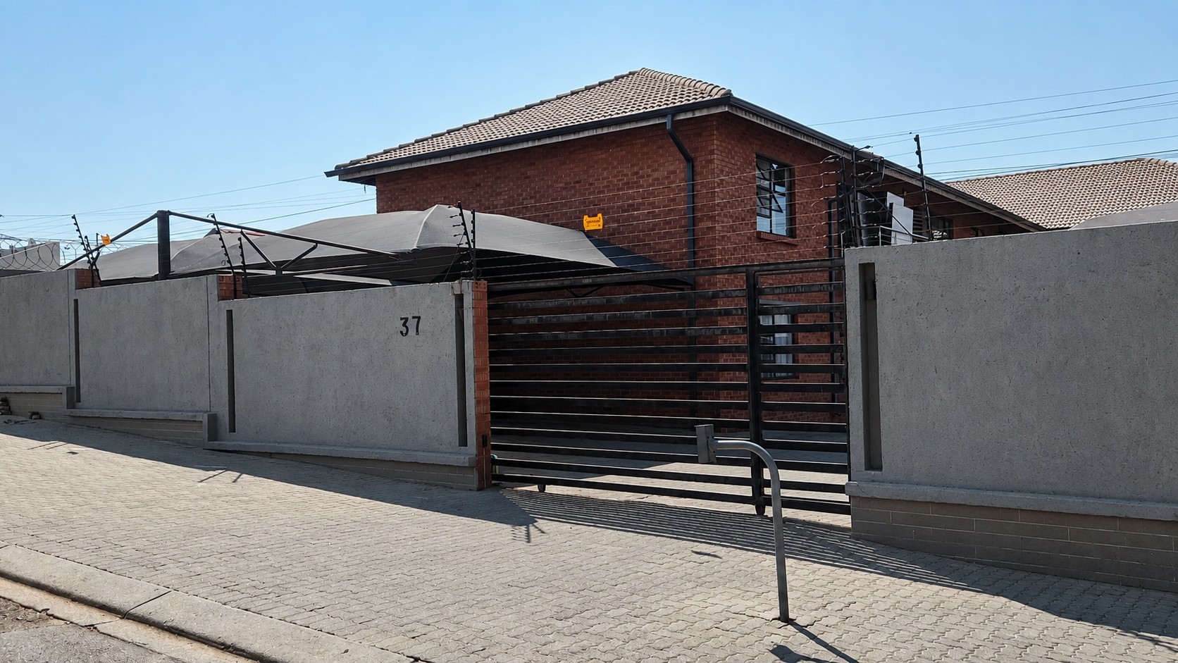 House for sale in Marlboro Gardens, Sandton, 970 m²