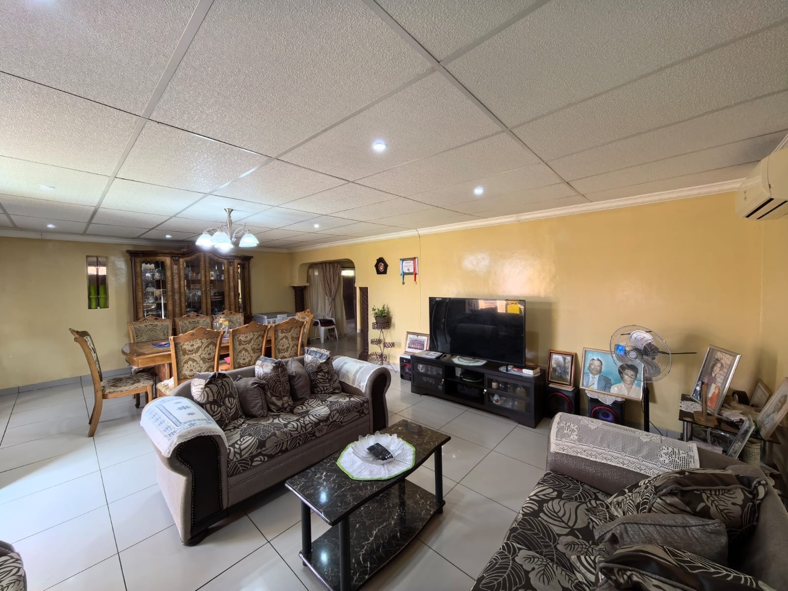 House for sale in Roodepan, Kimberley, 69 m²