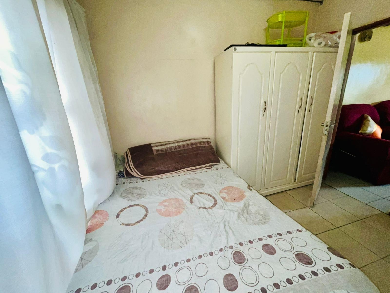 Apartment for rent in Commercia, Midrand, 45 m²