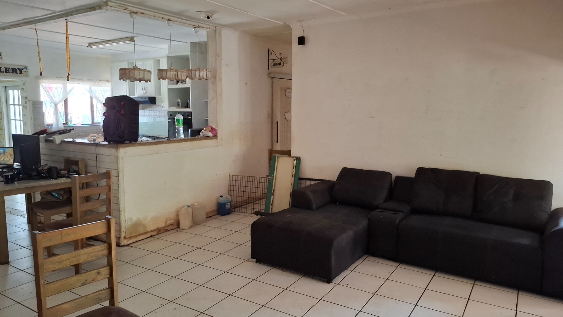 House for sale in Uvongo Beach, Margate, KwaZulu Natal, 1371 m²