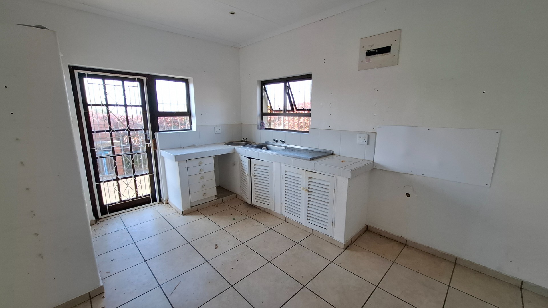 Townhouse for sale in Ramsgate, Margate, KwaZulu Natal, 107 m²