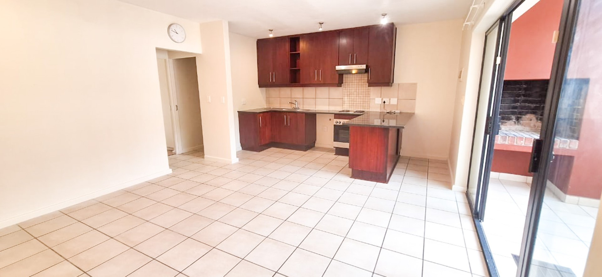 Apartment for sale in Knysna Central, Knysna, 33 Oyster Walk, Oyster Walk, 4 Fichat Street, Knysna Central, Knysna, Western Cape, 74 m²