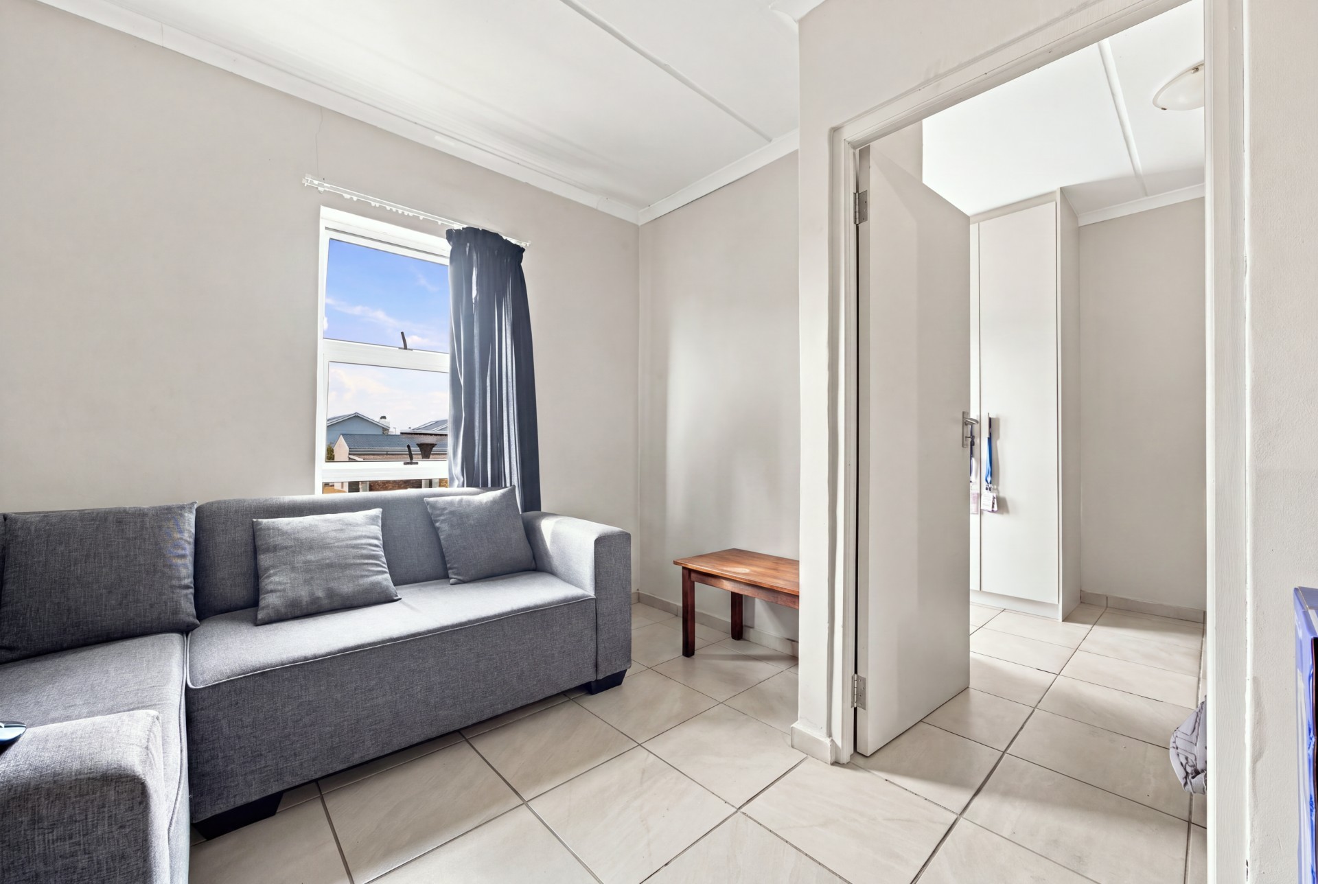Apartment for sale in Klein Parys, Paarl, 41 m²