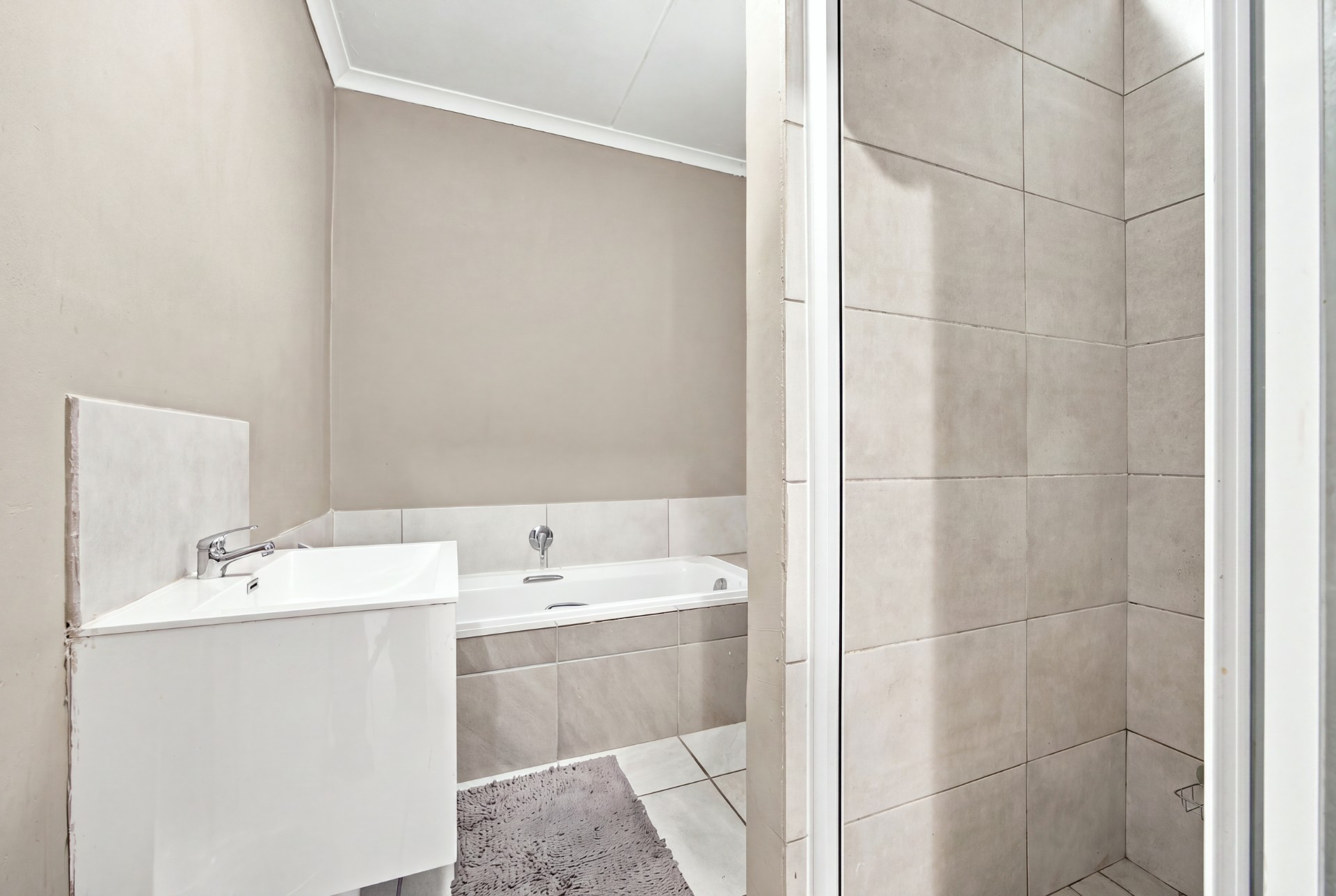 Apartment for sale in Klein Parys, Paarl, 41 m²