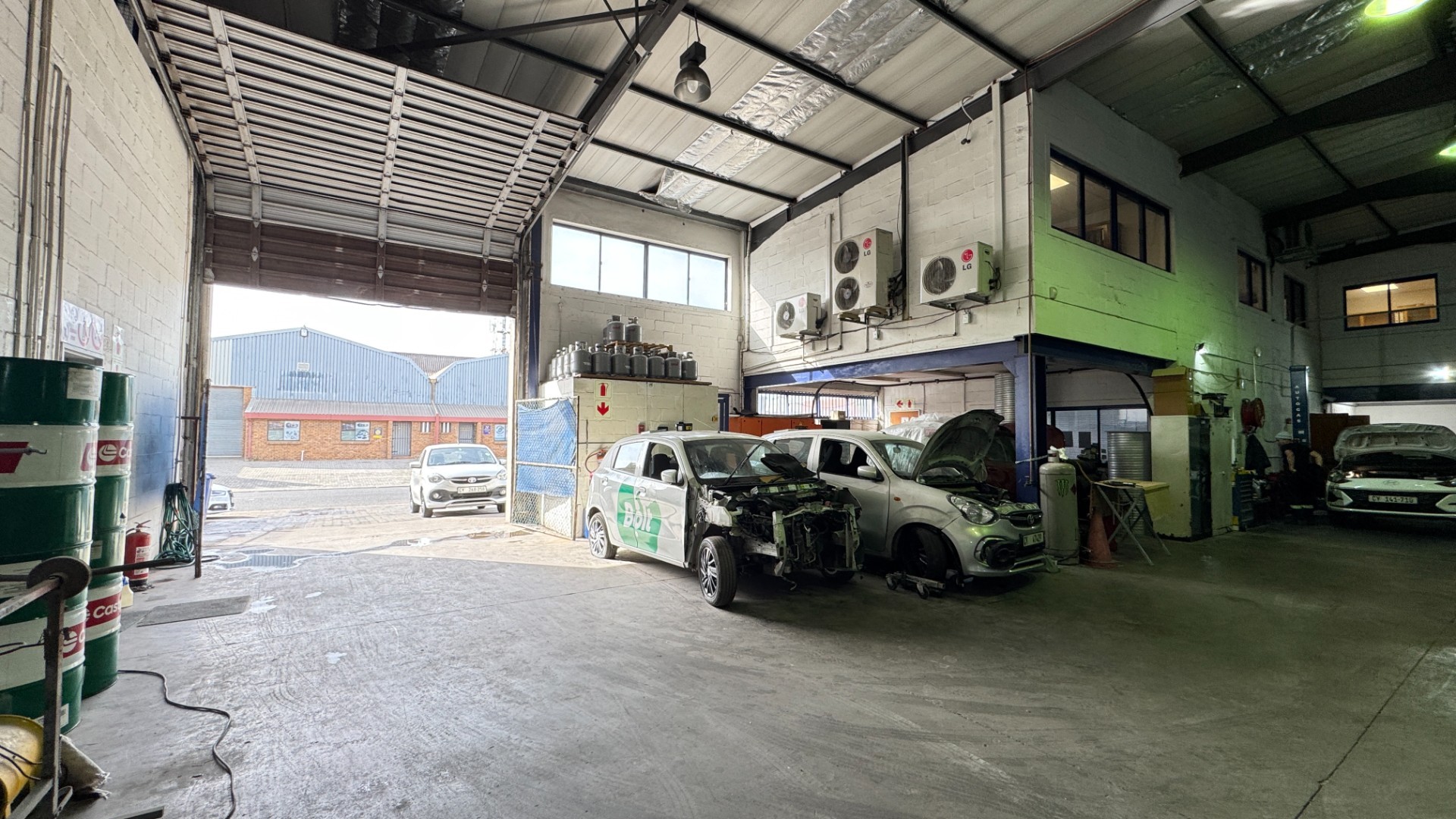 Warehouse for rent in Epping Industrial, Cape Town, 912 m²