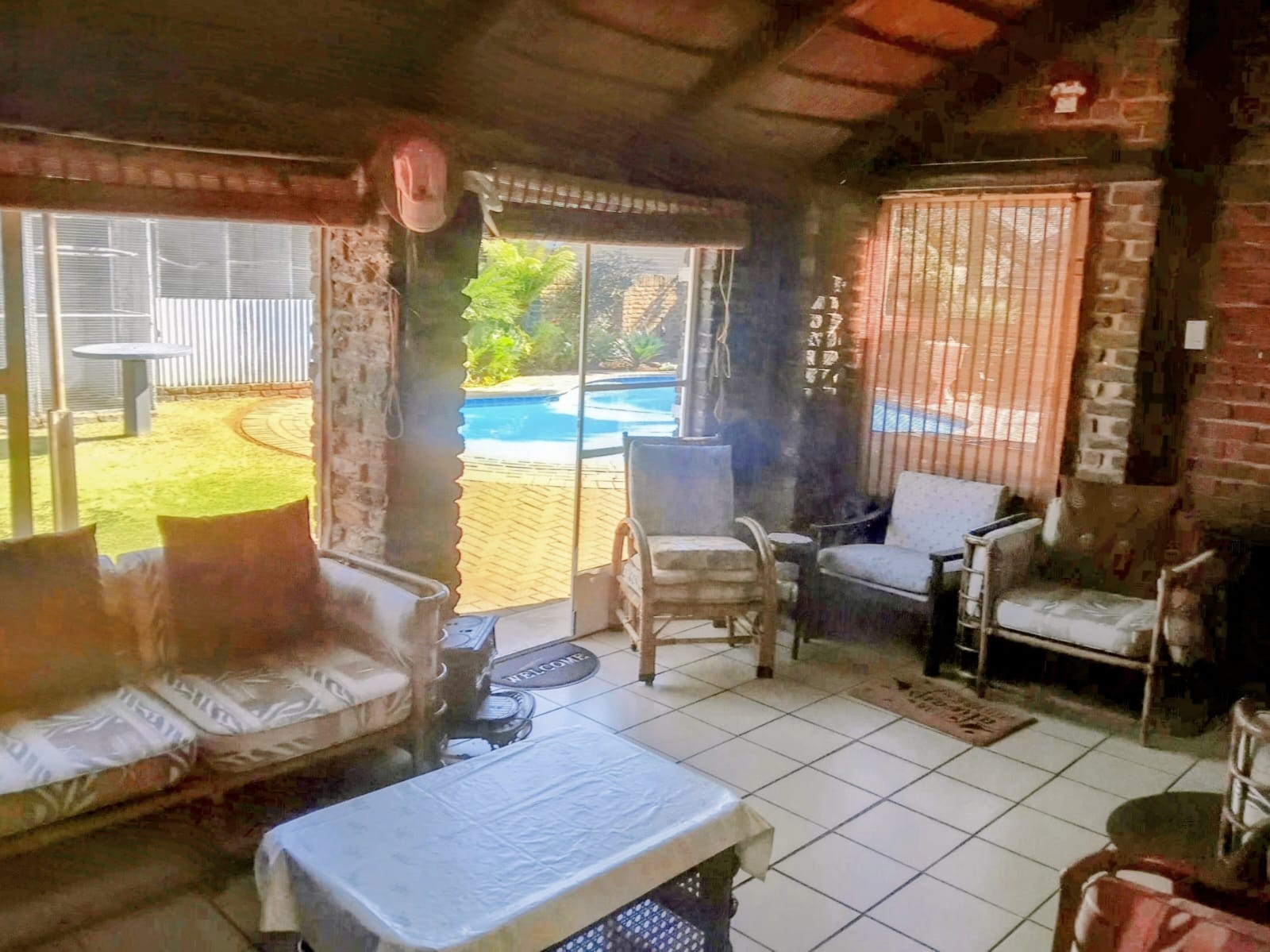House for sale in Carletonville Central, Carletonville, 843 m²