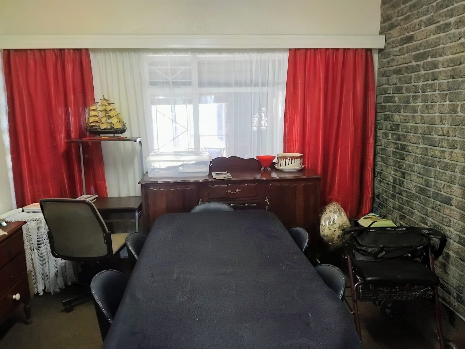 House for sale in Carletonville Central, Carletonville, 843 m²