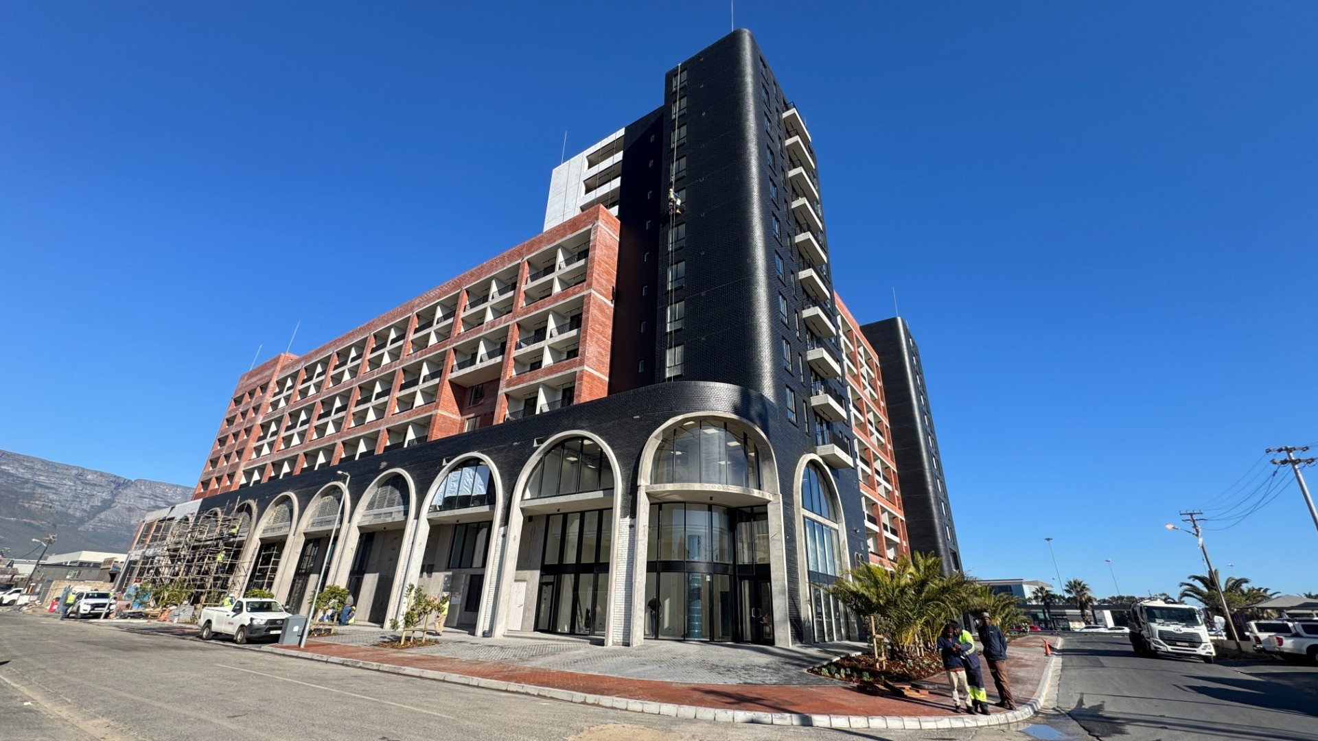 Apartment for rent in Paarden Eiland, Cape Town, 32 m²