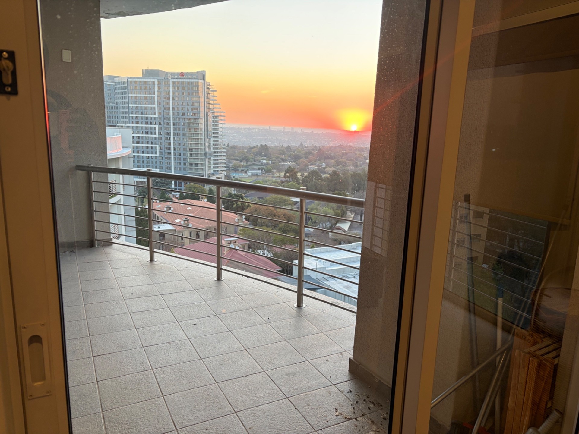 Apartment for rent in Morningside, Sandton