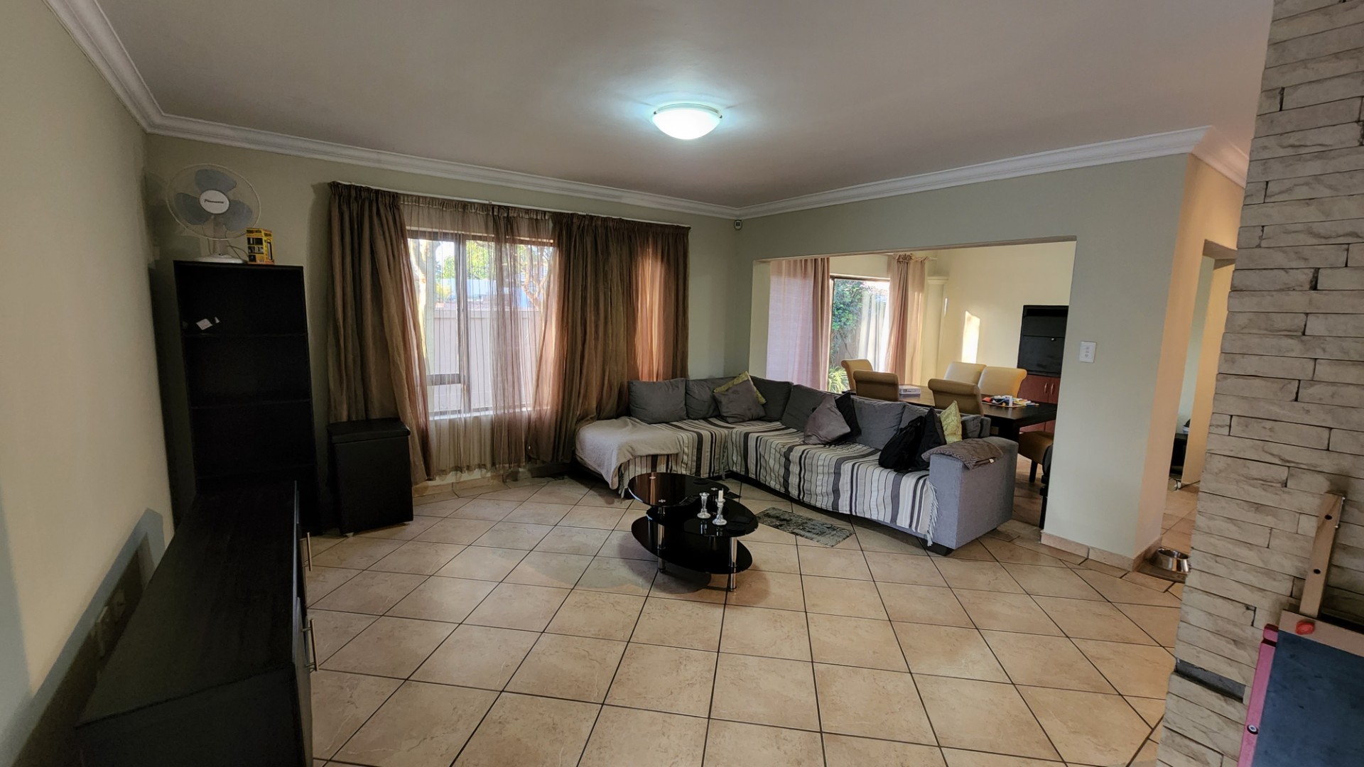 House for sale in Montana, Pretoria, 275 m²
