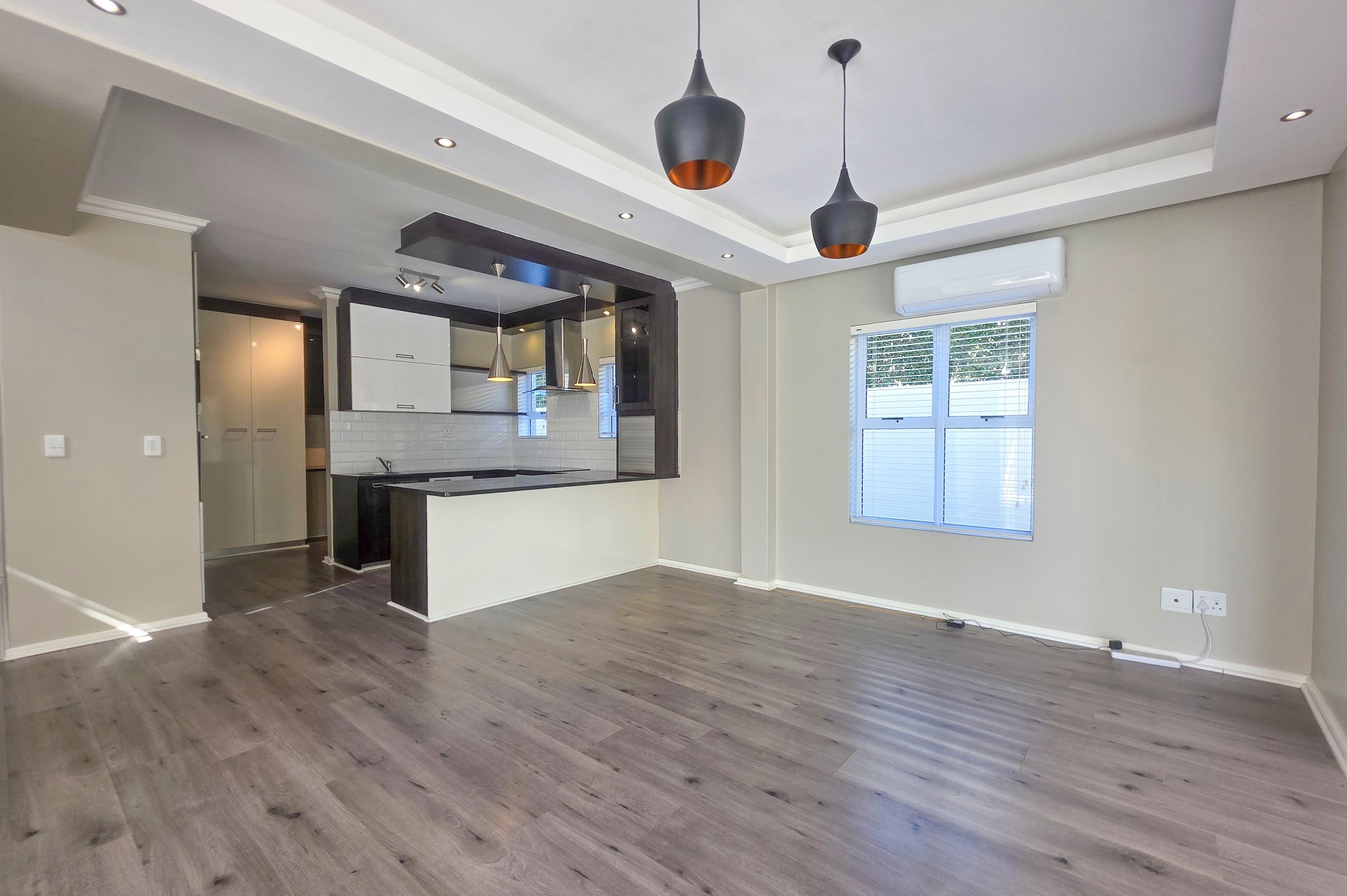 House for sale in Avalon Estate, Durbanville, 274 m²