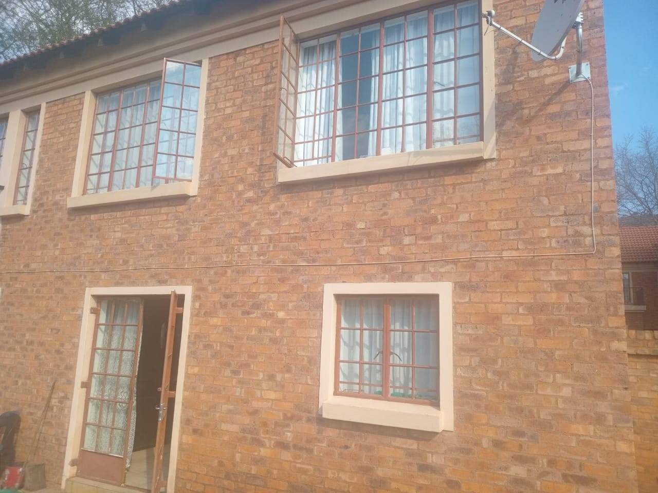 Duplex for sale in Amandasig, Akasia, 129 m²