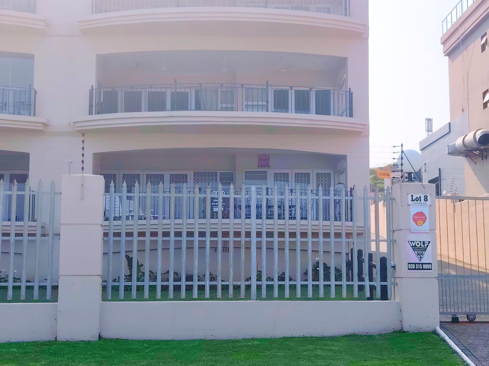Apartment for sale in St Michaels On Sea, Margate, KwaZulu Natal, 166 m²