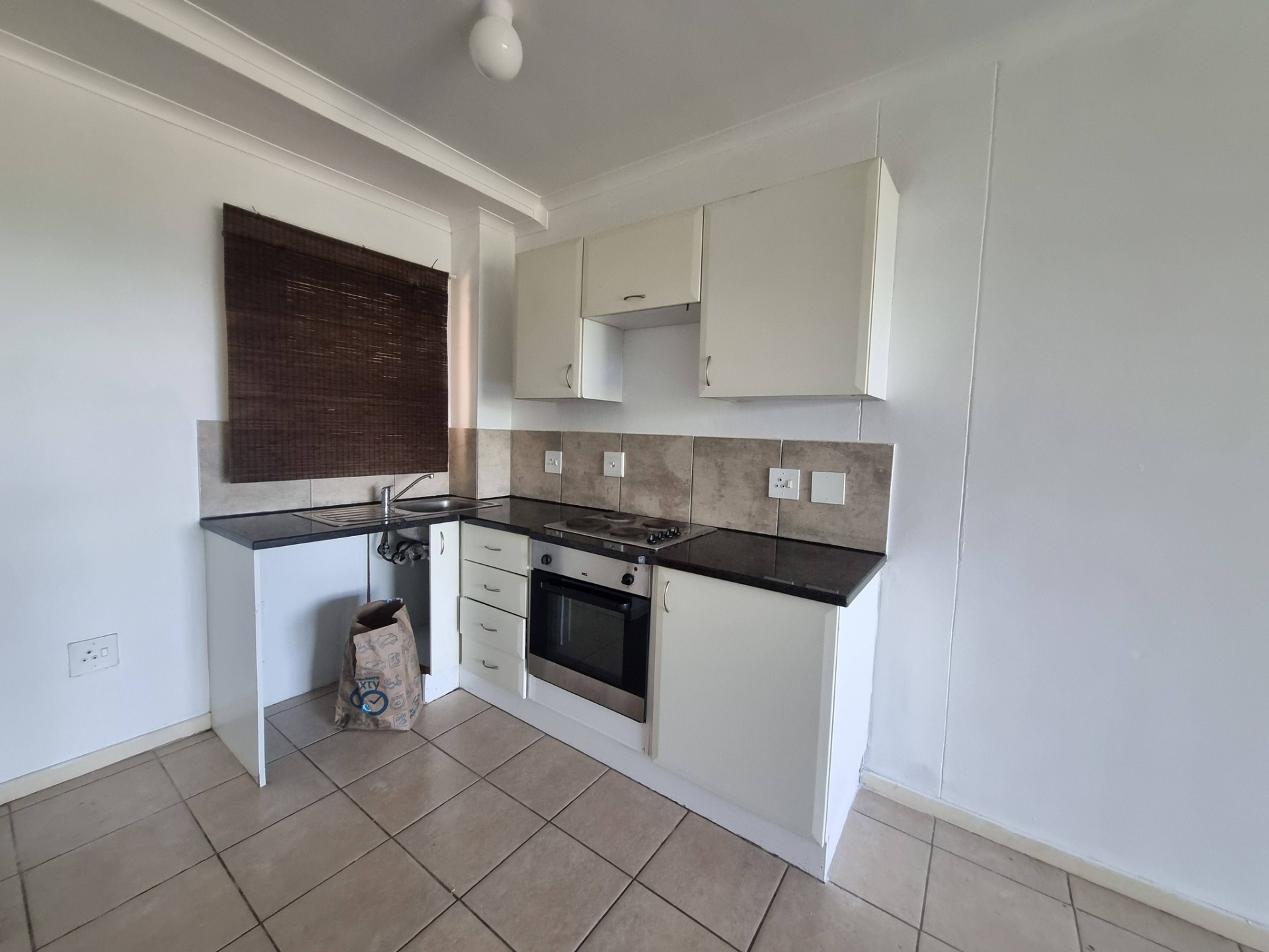 Apartment for rent in Chase Valley, Pietermaritzburg, KwaZulu Natal, 70 Connor rd, Chase Valley, Pietermaritzburg, KwaZulu Natal