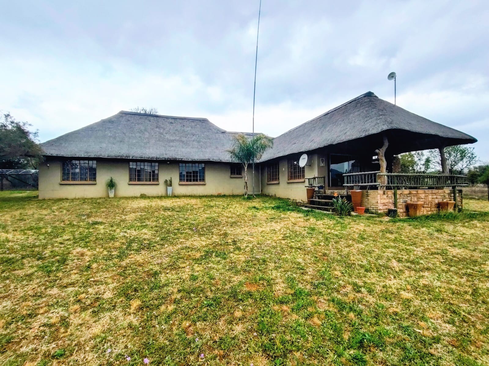 Small Holding for sale in Leeuwenkloof AH, Hartbeespoort Rural, Hartbeespoort, North West, 72586 m²