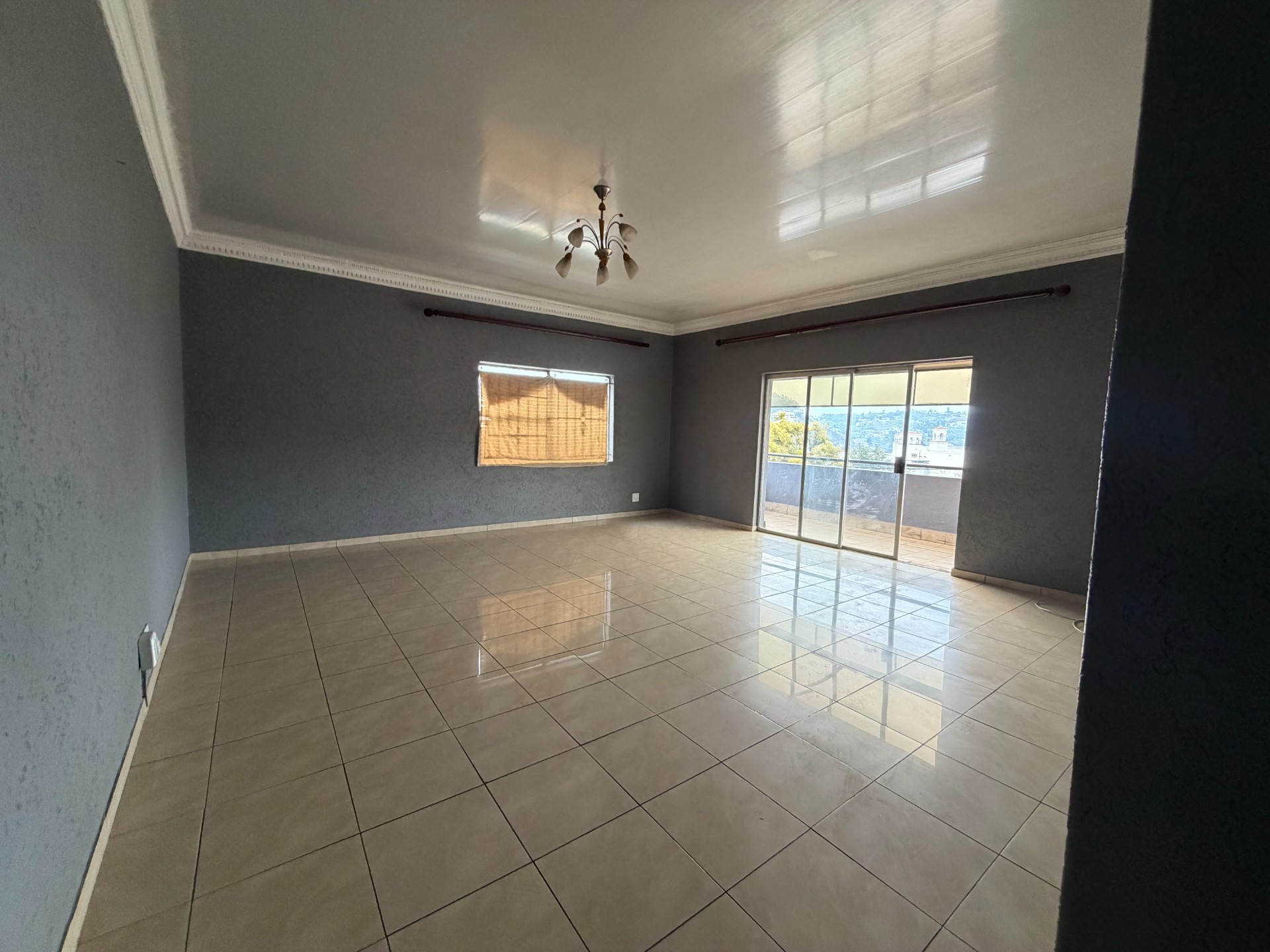 House for sale in Oakdene, Johannesburg, 1867 m²