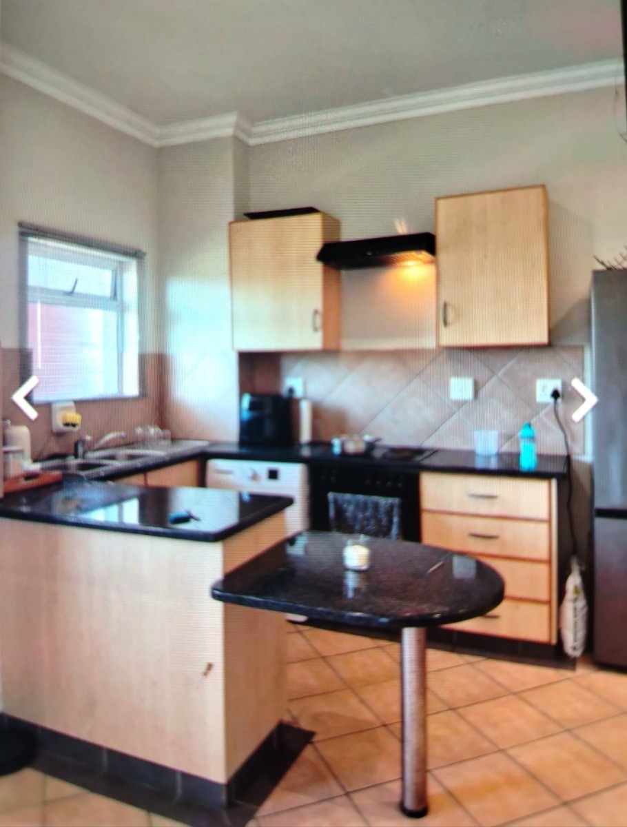 Apartment for sale in Umhlanga Ridge, Umhlanga, KwaZulu Natal, 50 m²