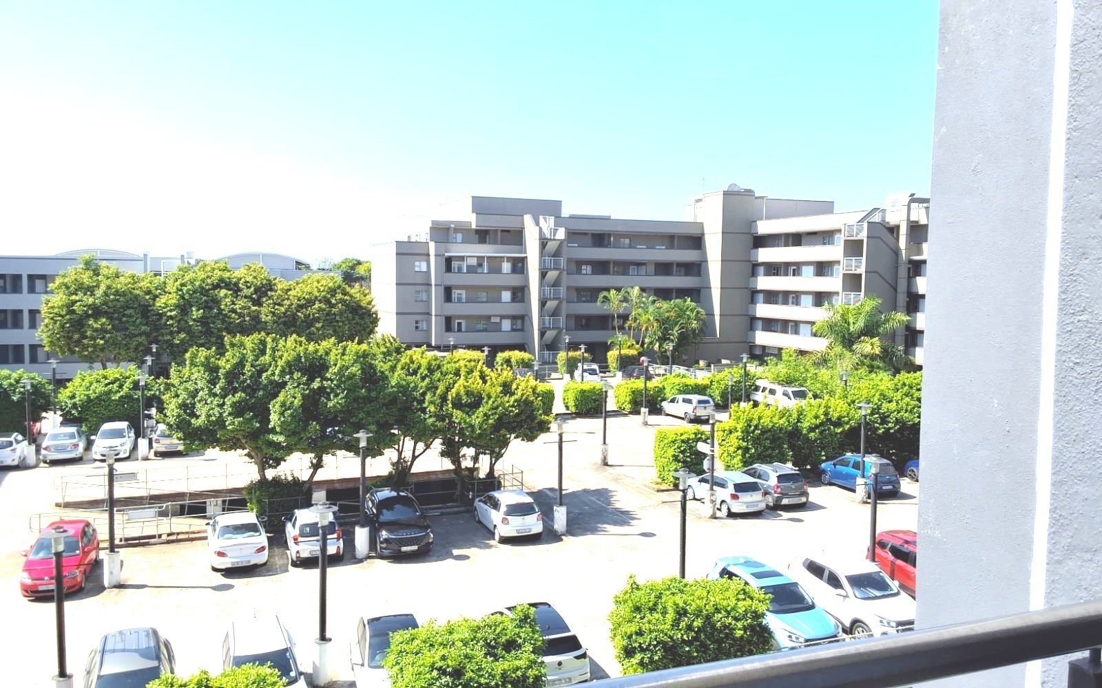 One Bedroom Apartment for Sale in Umhlanga Ridge, Umhlanga, KwaZulu Natal
