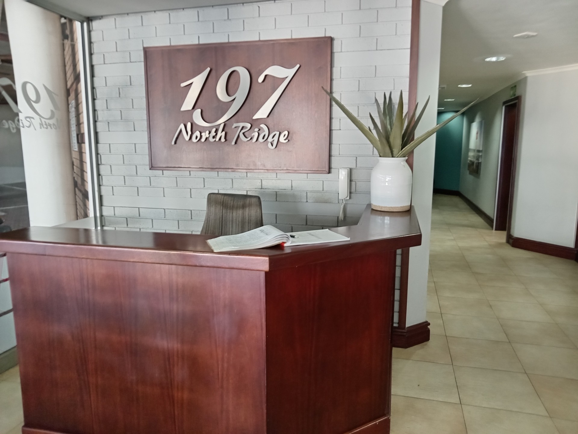 Office for rent in Durban North, KwaZulu Natal, 67 m²