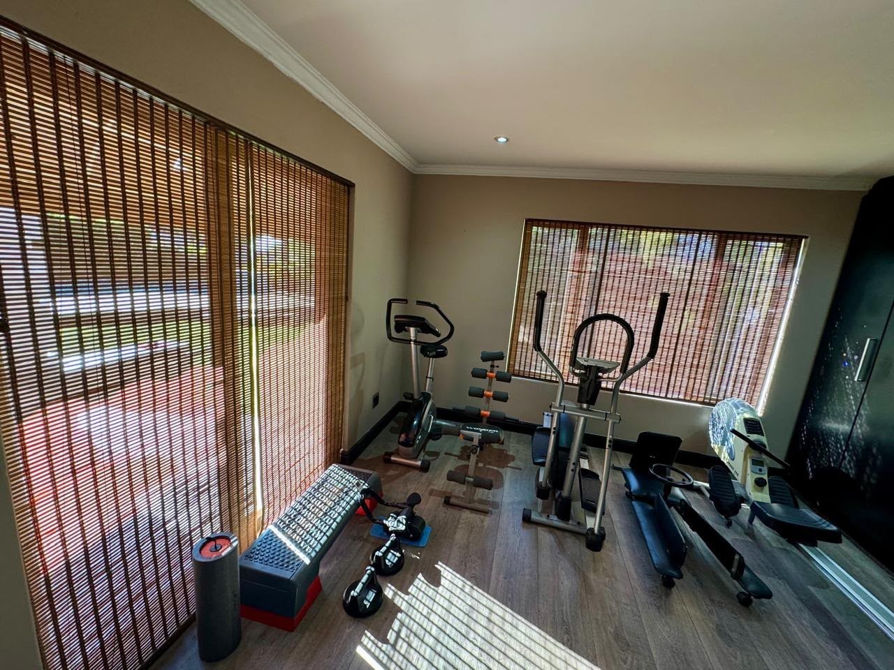 House for sale in Glenvista, Johannesburg, 1 Alzia Street, Glenvista, Johannesburg, Gauteng