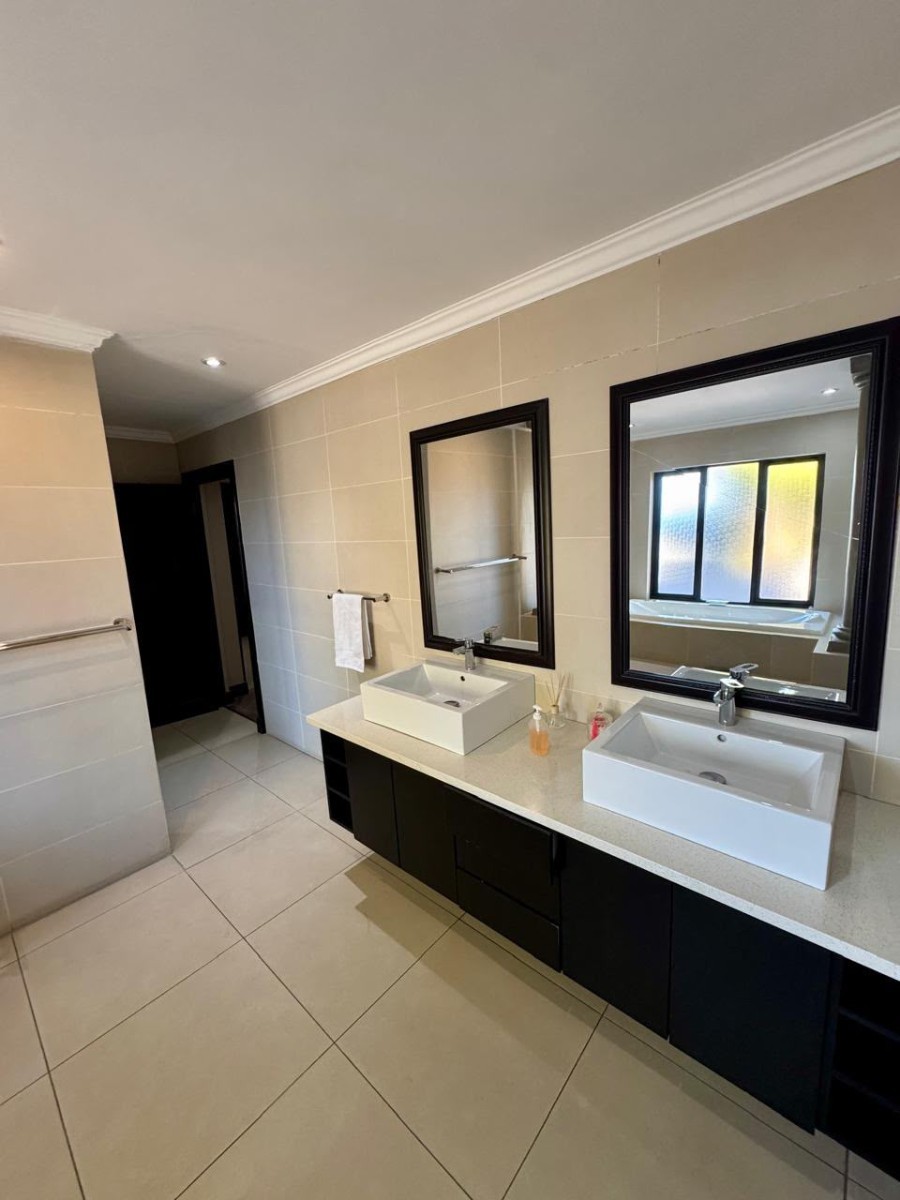 House for sale in Glenvista, Johannesburg, 1 Alzia Street, Glenvista, Johannesburg, Gauteng