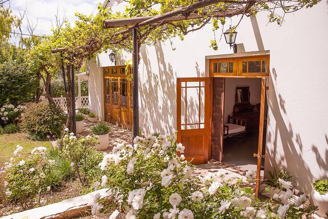 House for sale in Nieu Bethesda, Graaff-Reinet, 365 m²