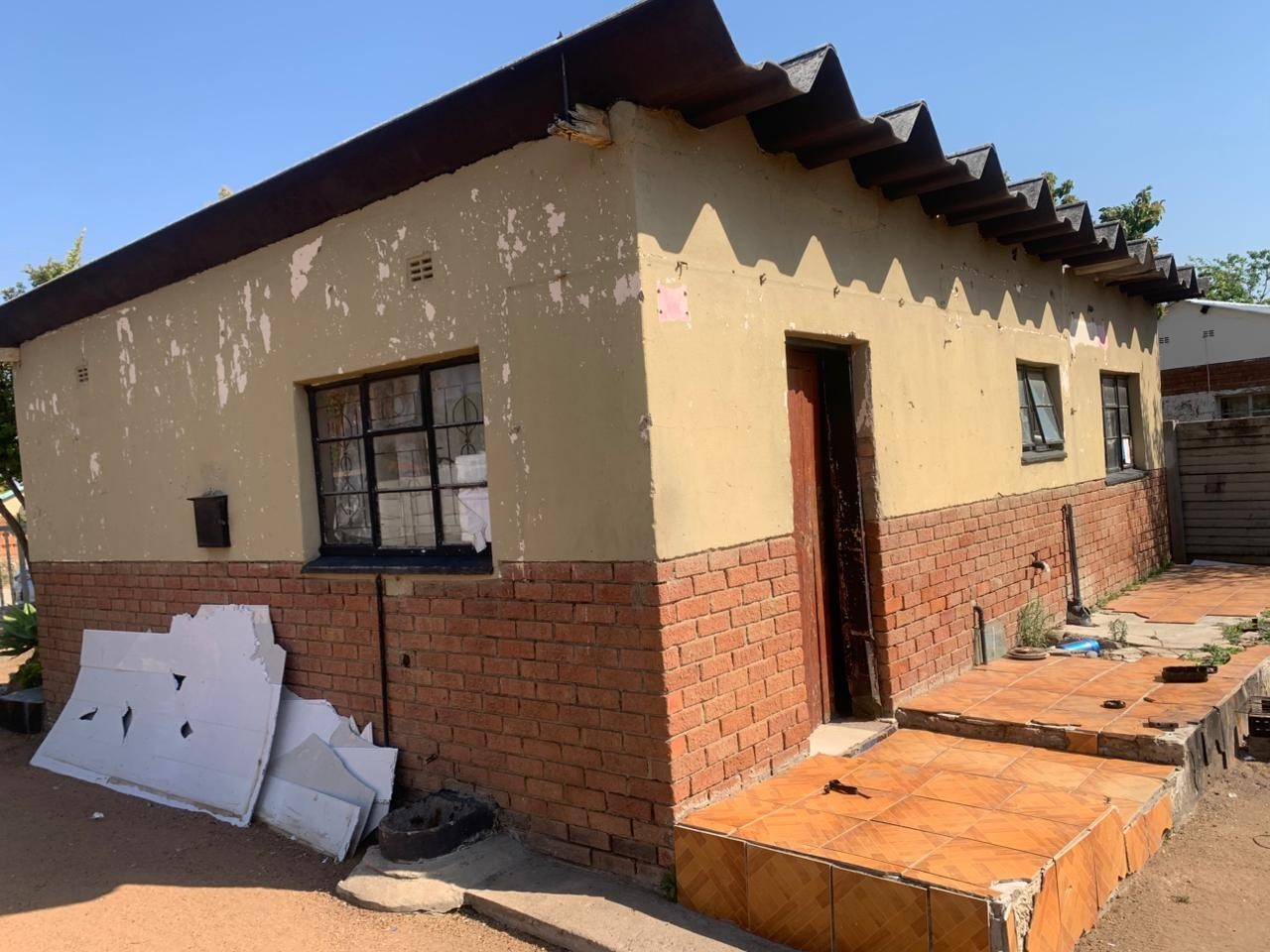 House for sale in Seshego, Polokwane, 372 m²