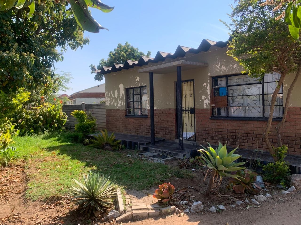 House for sale in Seshego, Polokwane, 372 m²