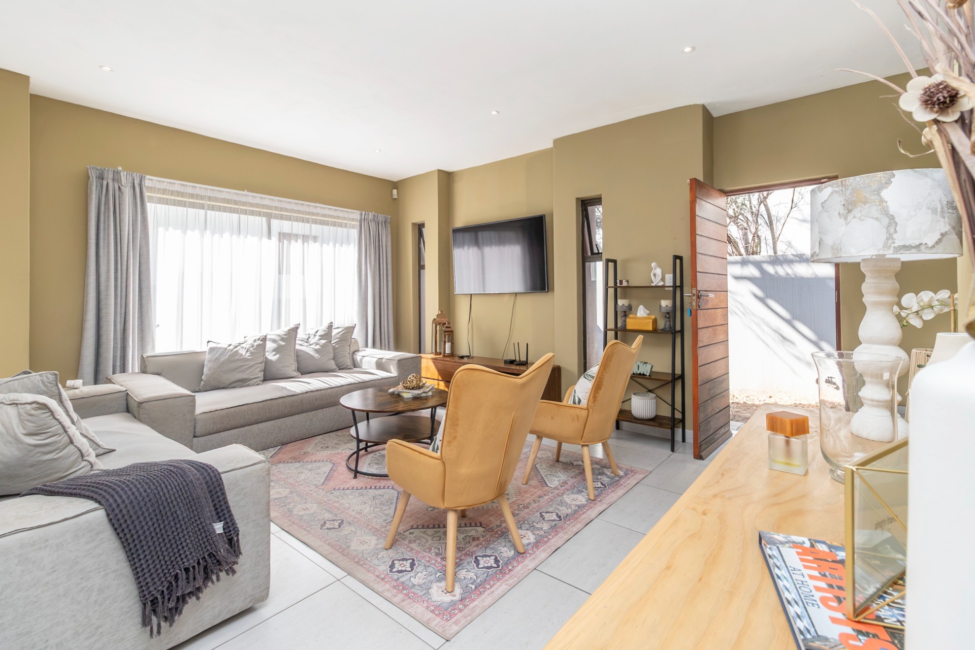 House for sale in Craigavon, Sandton, 253 m²