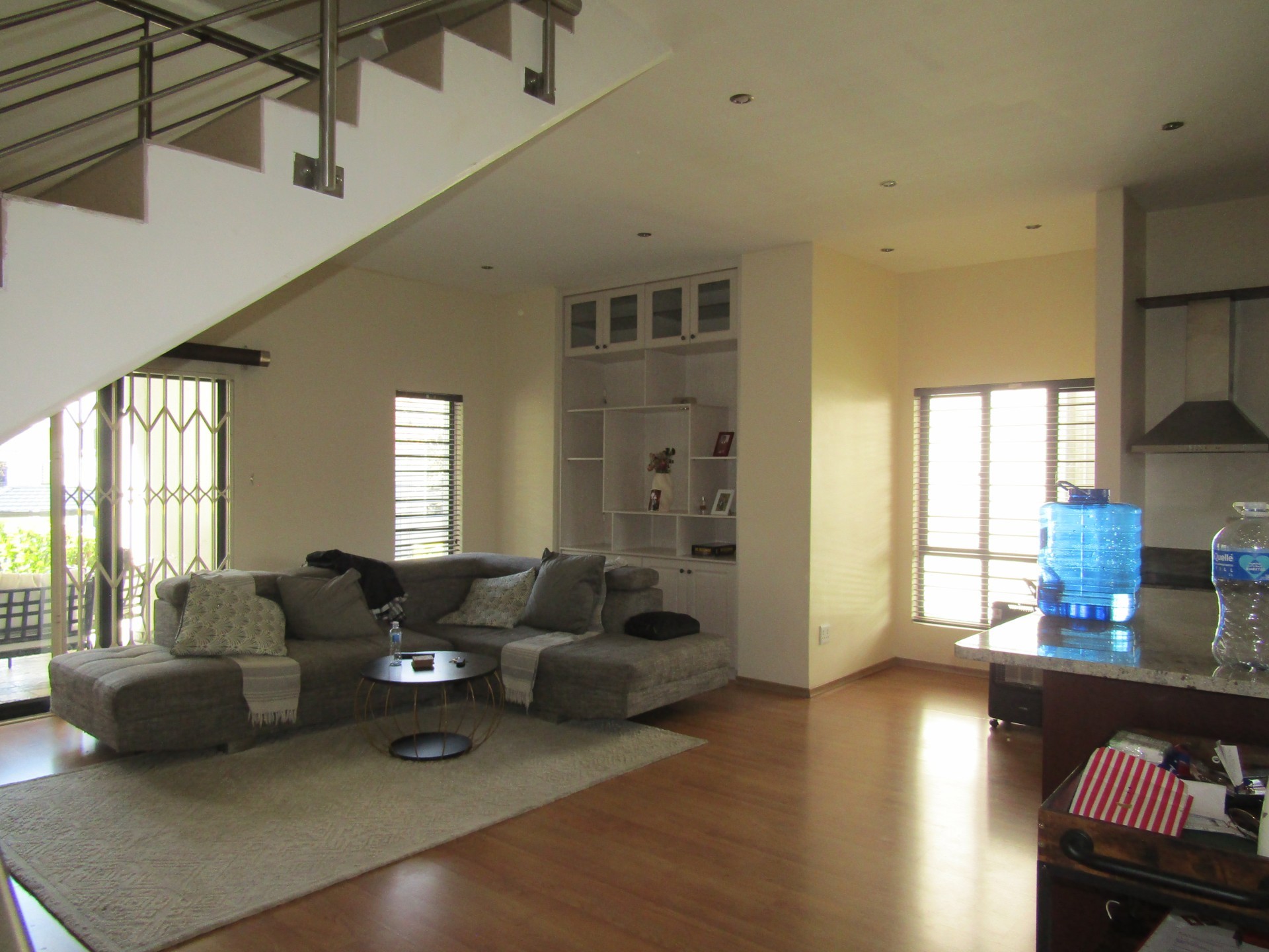 Apartment for sale in Bryanston, Sandton, 3, Ealing Broadway, 21 Ealing Crescent, Bryanston, Sandton, Gauteng, 150 m²