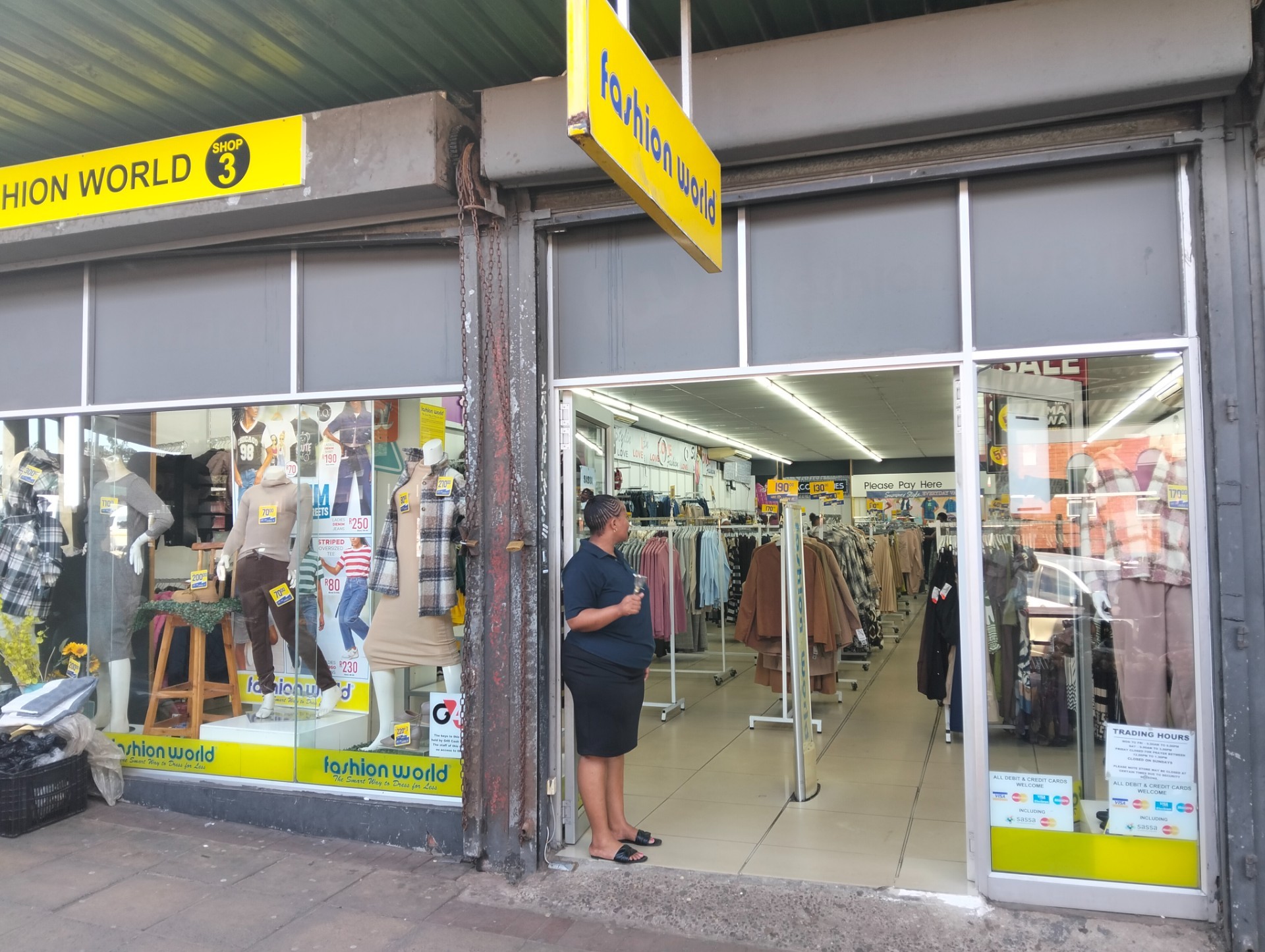Retail Space for rent in Pinetown Central, Pinetown, KwaZulu Natal, 138 m²