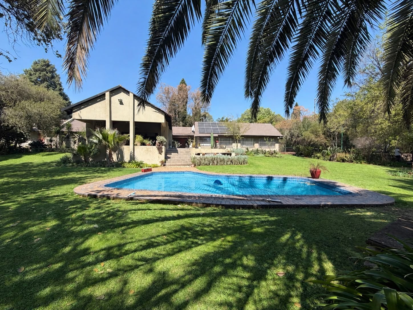 House for sale in Bryanston, Sandton, 874 Brooke Ave, Bryanston, Sandton, Gauteng, 550 m²