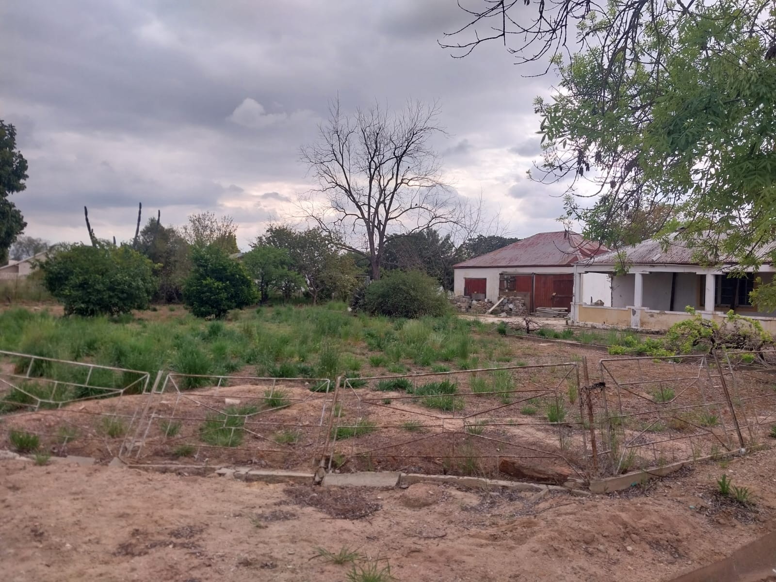 House for sale in Porterville, 220 m²