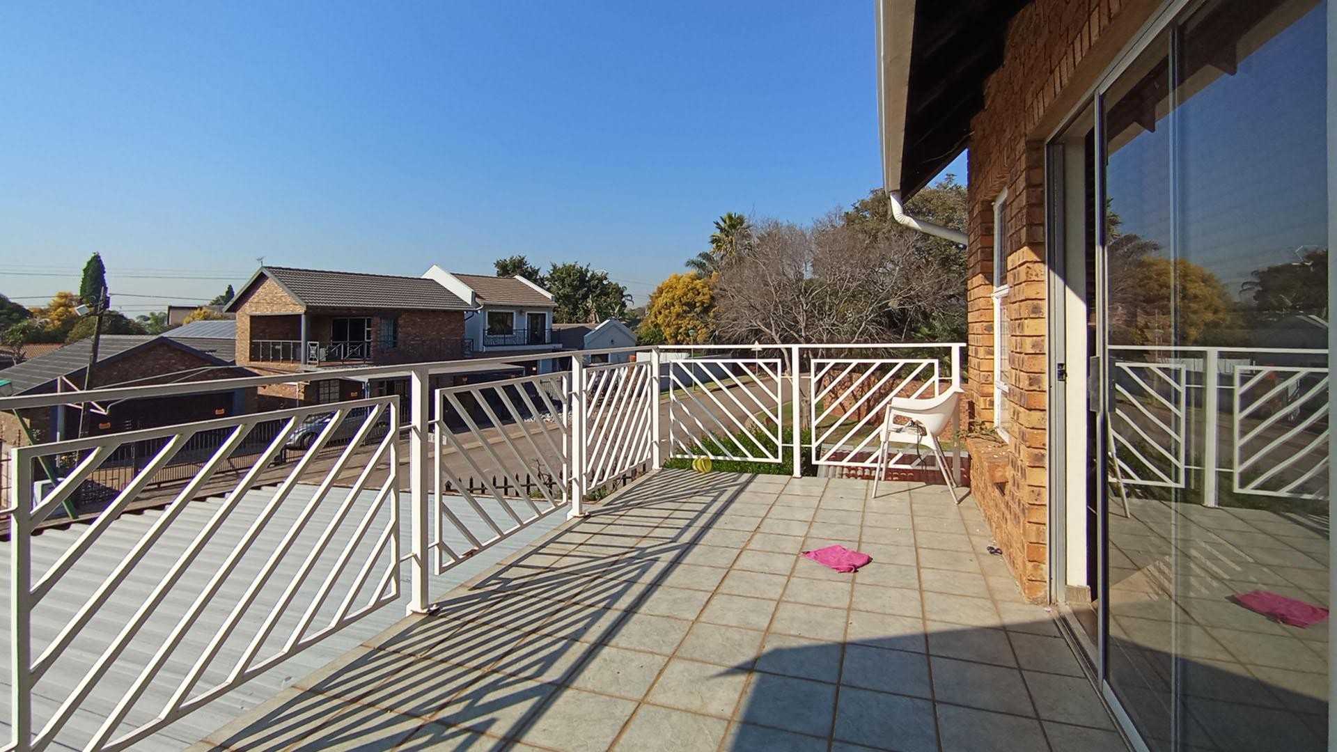 House for sale in Highveld, Centurion, 215 m²