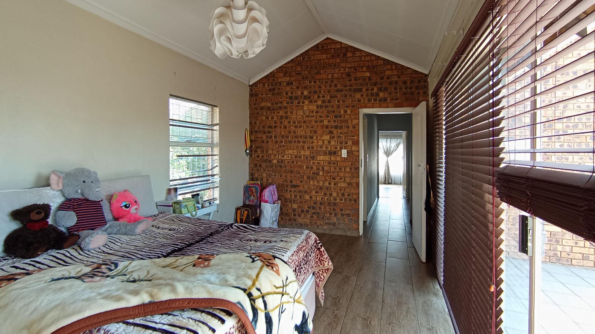 House for sale in Highveld, Centurion, 215 m²