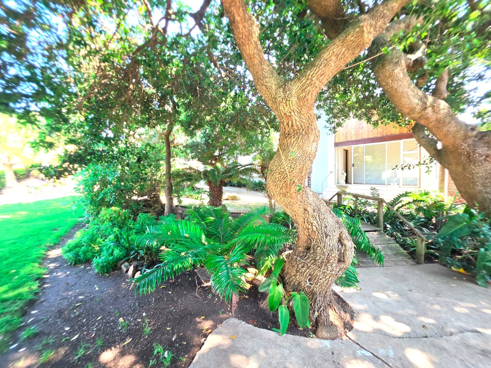 House for sale in Noorsekloof, Jeffreys Bay, 285 m²