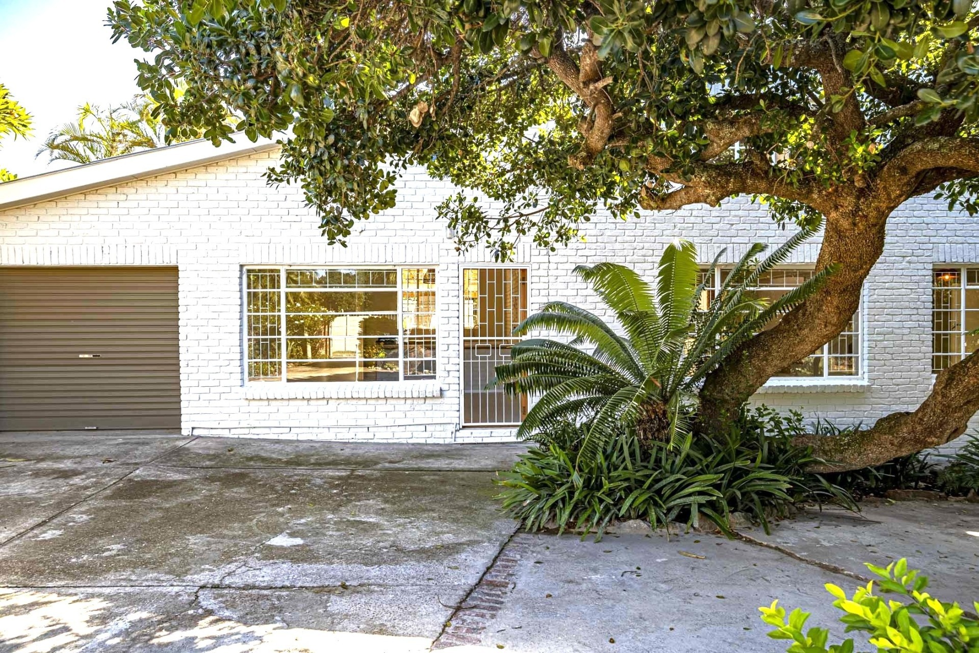 House for sale in Noorsekloof, Jeffreys Bay, 285 m²