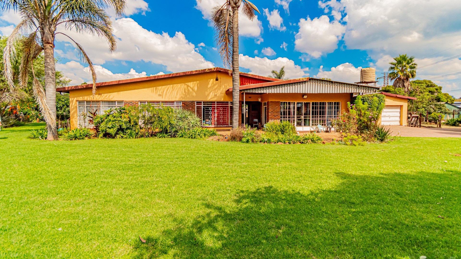 Small Holding for sale in Terenure, Kempton Park, 8166 m²