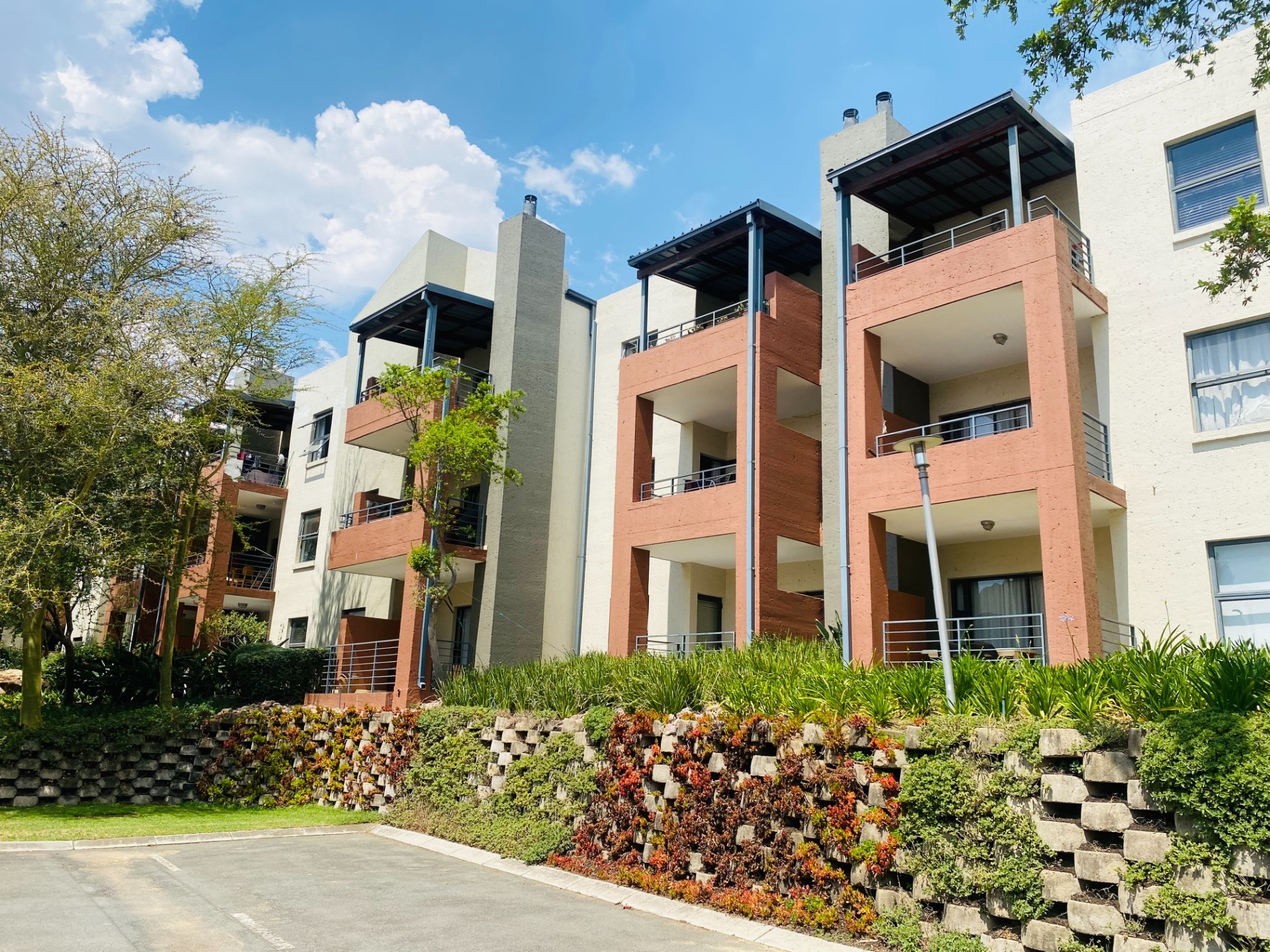 Apartment for sale in Bryanston, Sandton