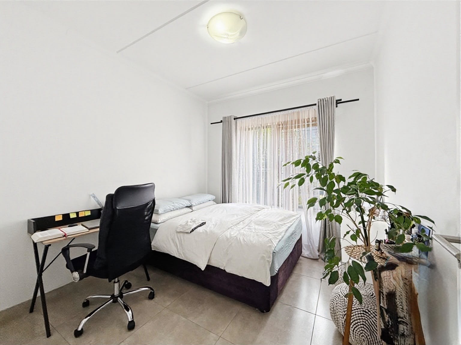 Apartment for sale in Dainfern, Sandton, 56 m²