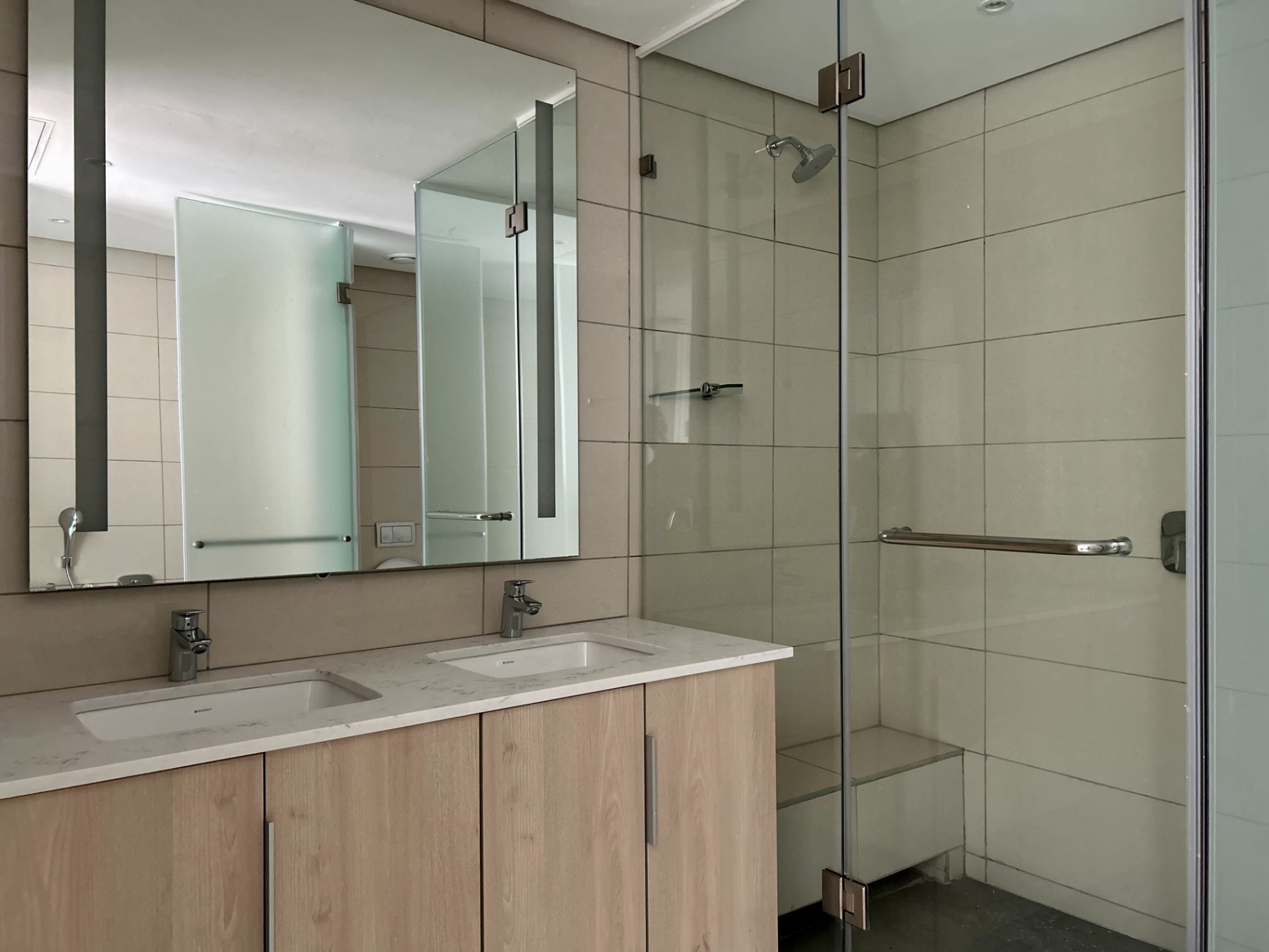 Apartment for rent in Sandton Central, Sandton, 93 m²