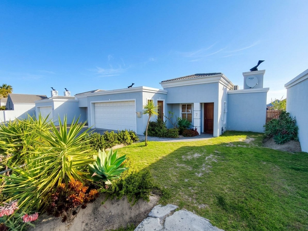 House for sale in Eikenbosch, Kuils River, 125 m²