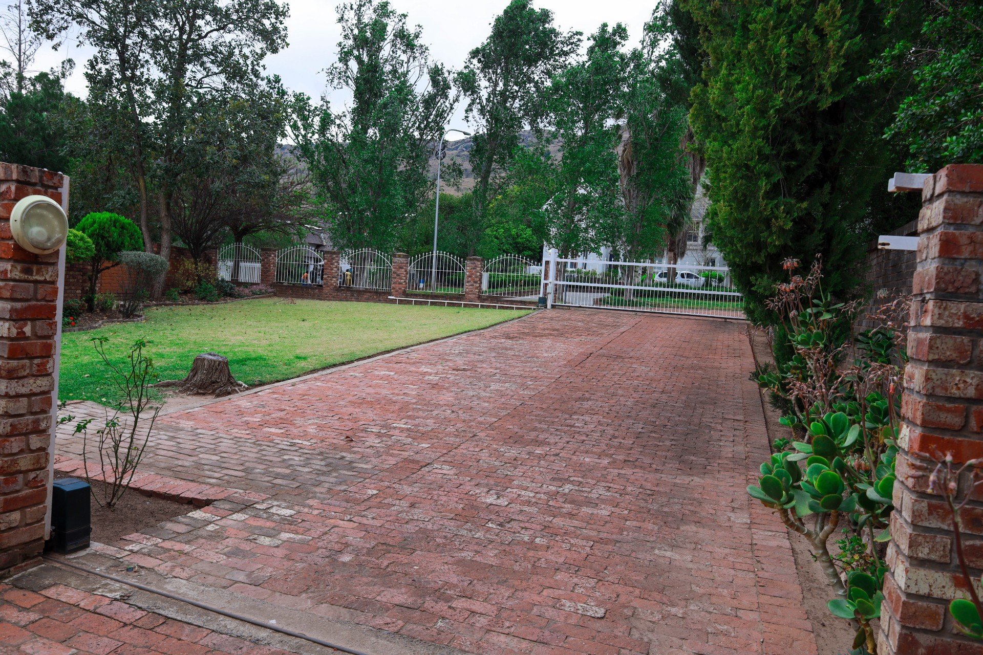 House for sale in Balmoral, Queenstown, 15 Wapadsberg Road, Balmoral, Queenstown, Eastern Cape, 1889 m²