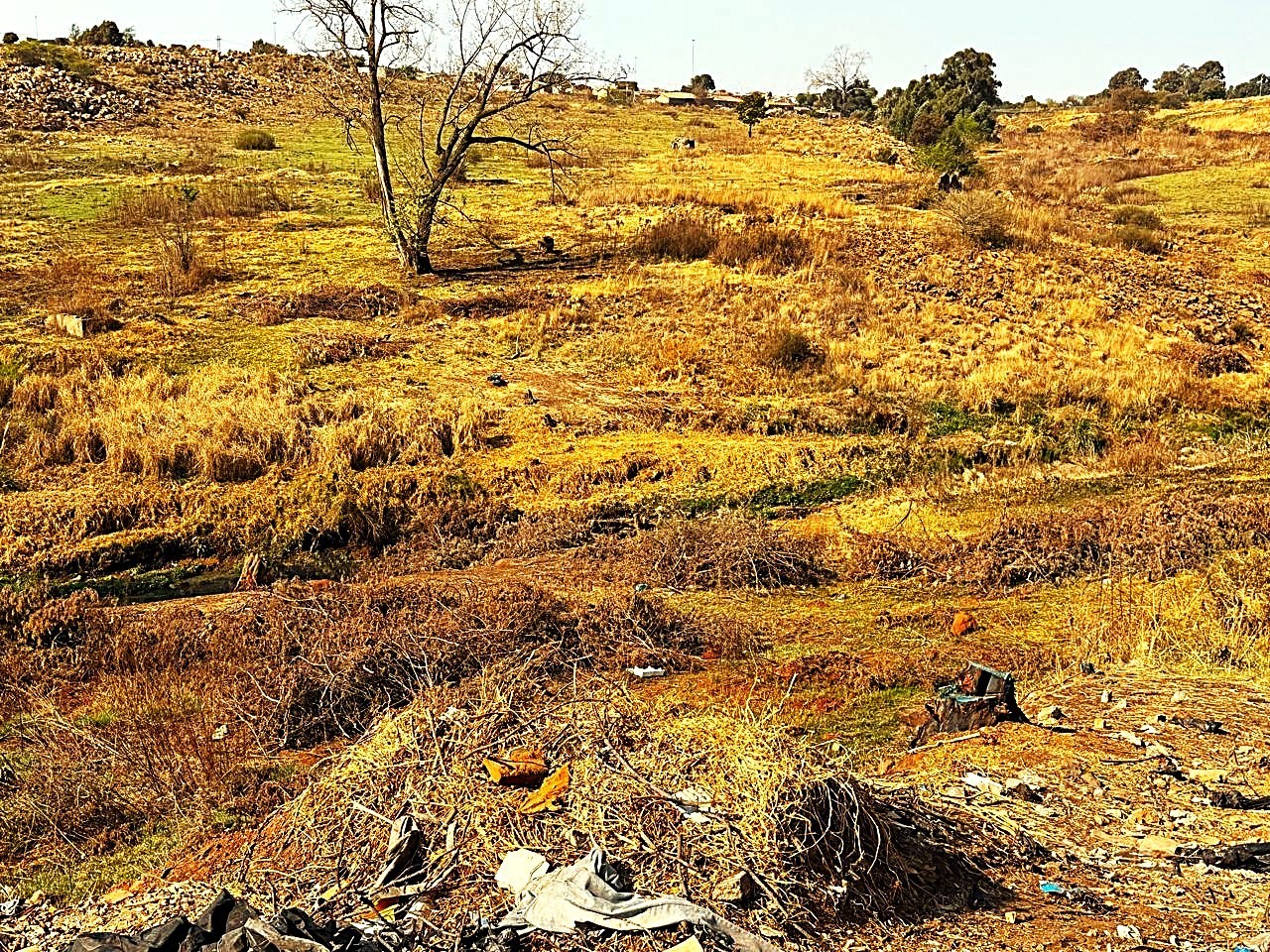 Vacant Land for sale in Krugersdorp Rural, Krugersdorp, 175 Moorcraft, Krugersdorp Rural, Krugersdorp, Gauteng, 17623 m²