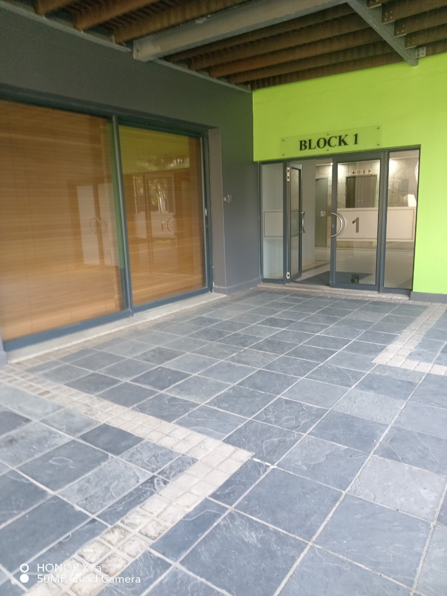 Commercial Property for rent in Riverhorse Valley, Durban, KwaZulu Natal, 213 m²