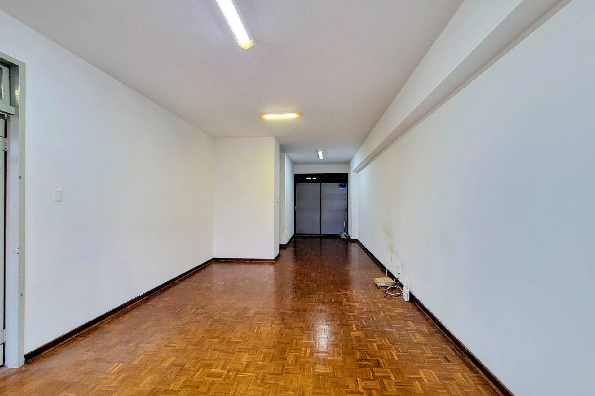 Apartment for sale in North Beach, Durban, KwaZulu Natal, 76 m²